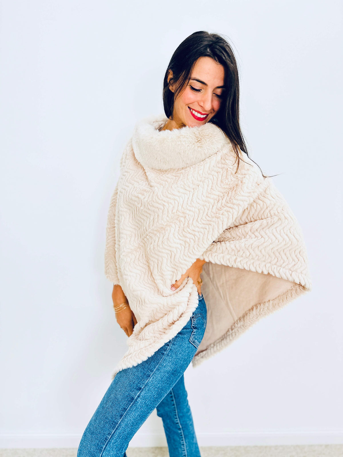 Cape - LOLA
