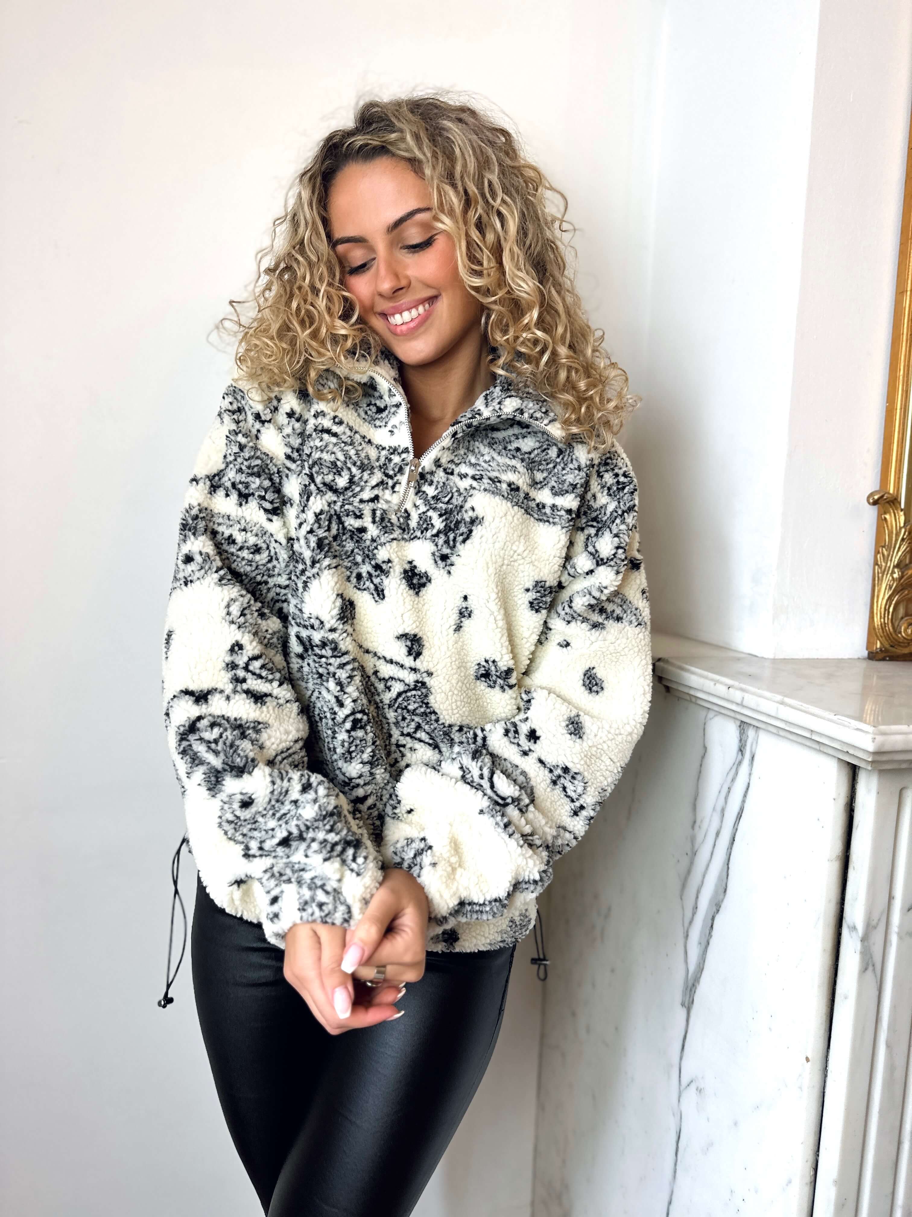 Veste à moumoute - NOVA