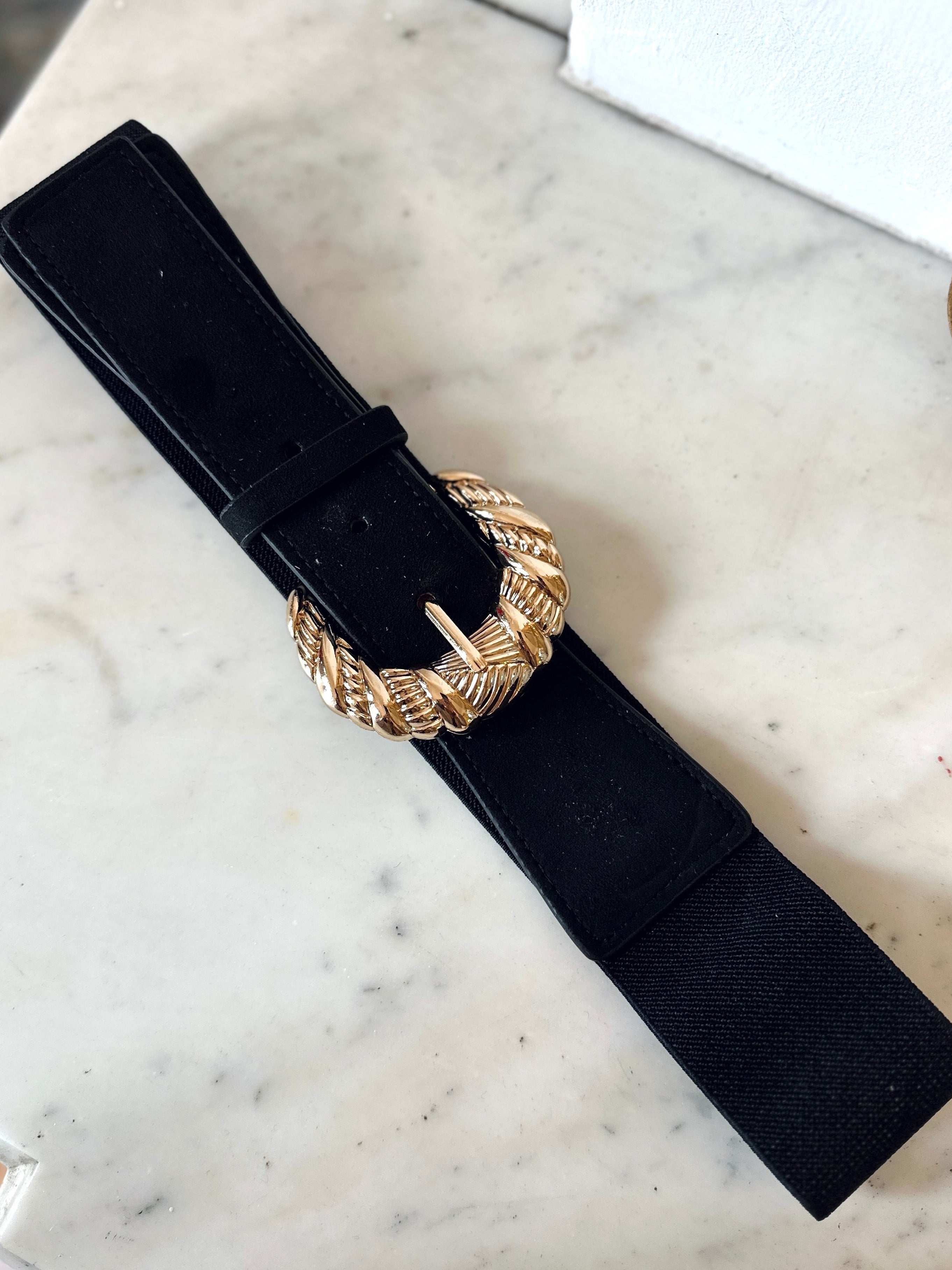 Cinturón negro - VICTORIA