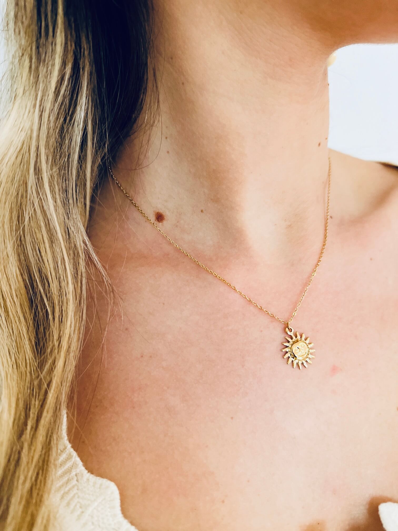 Collier - SUN