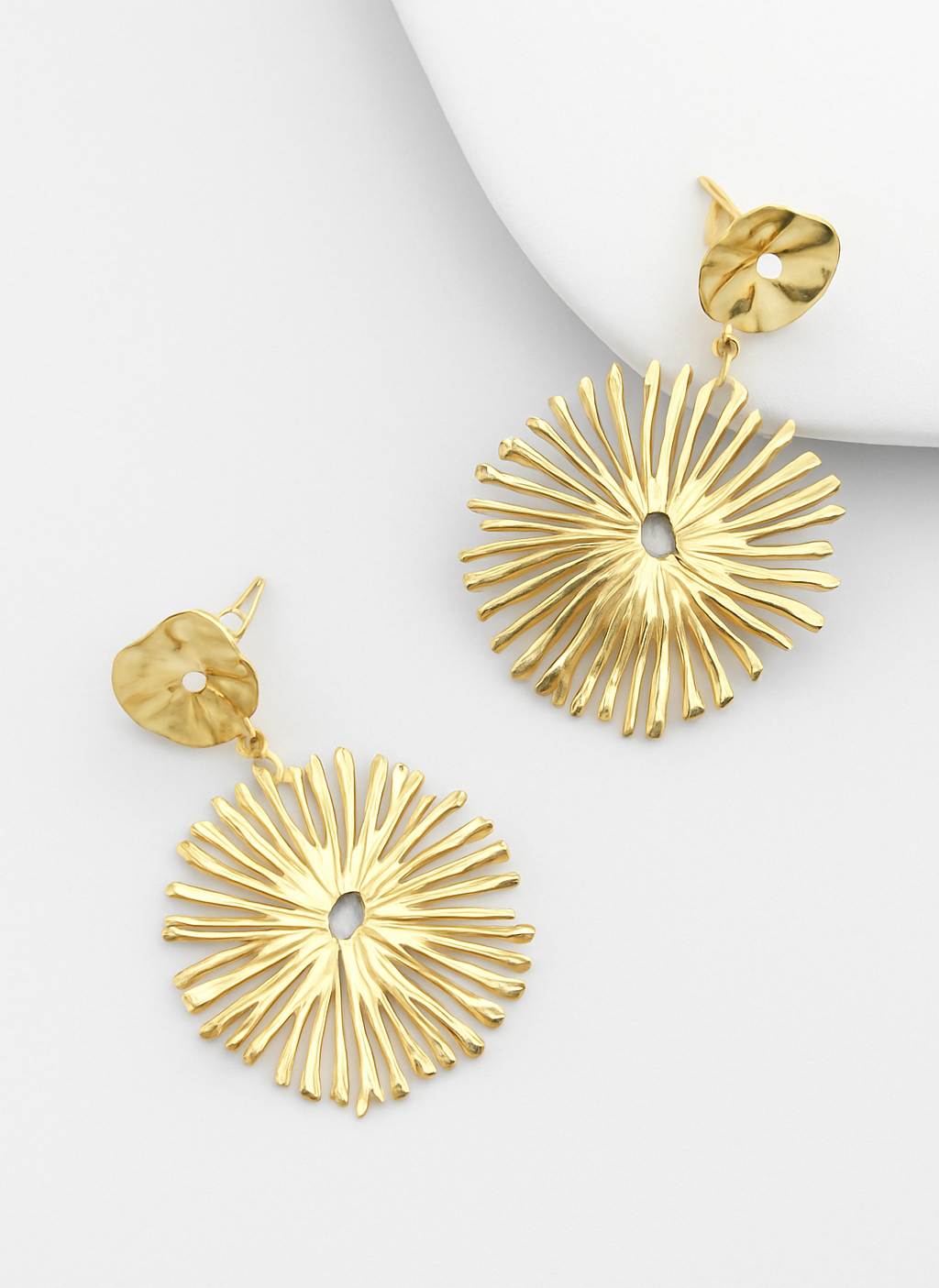 Pendientes dorados - LOLA