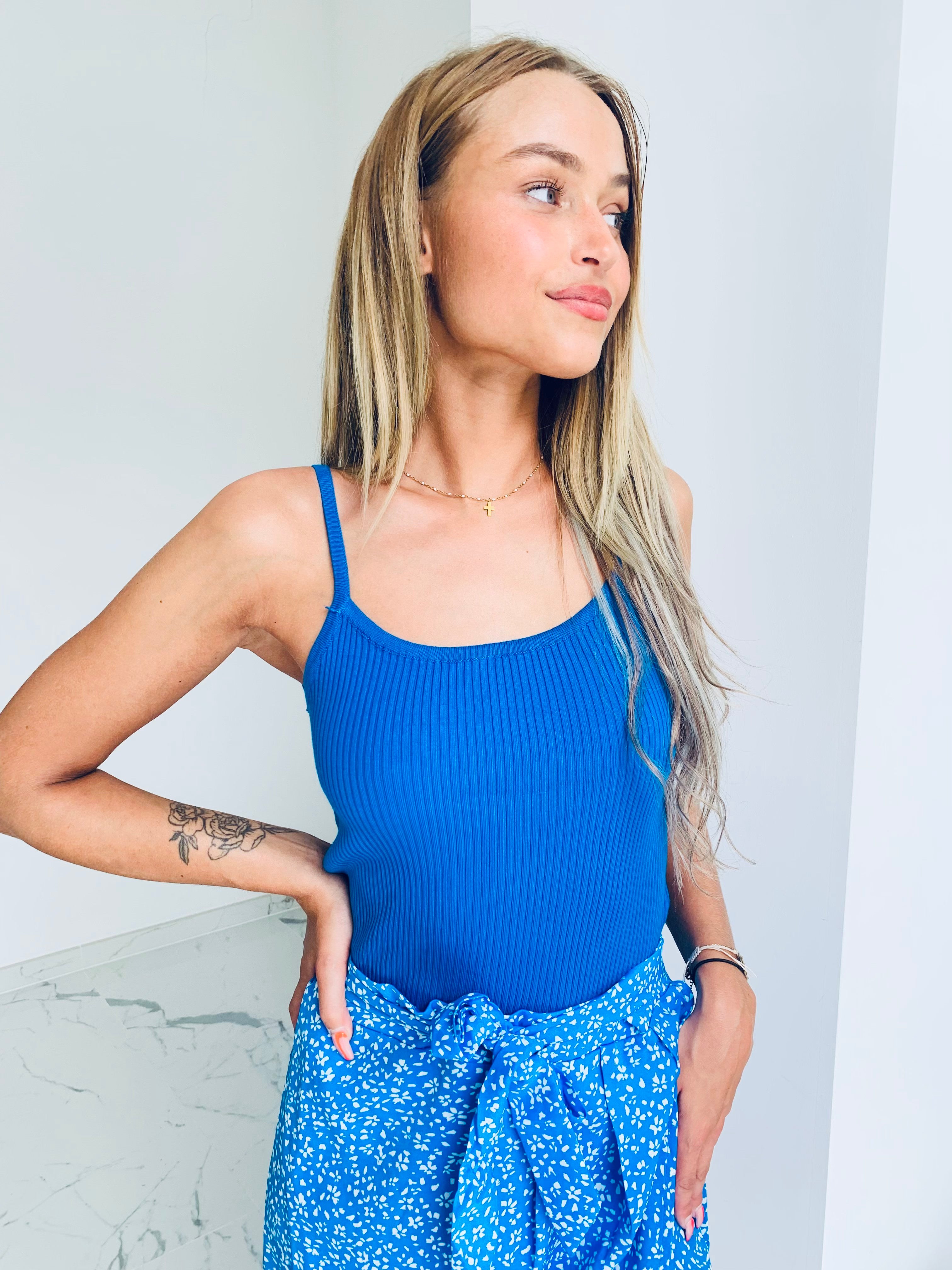 Top bleu - DITA