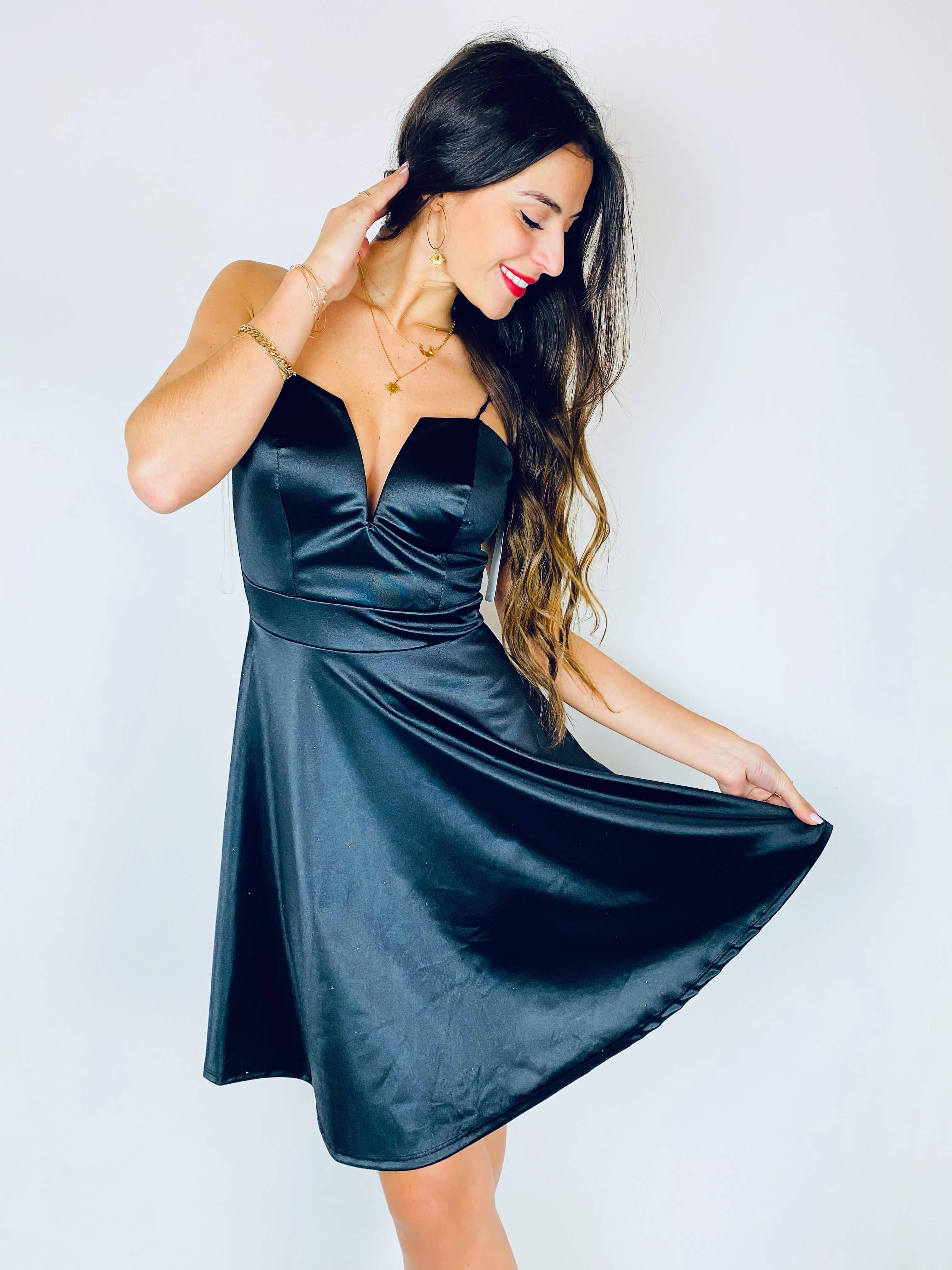 Robe noire - LAURA