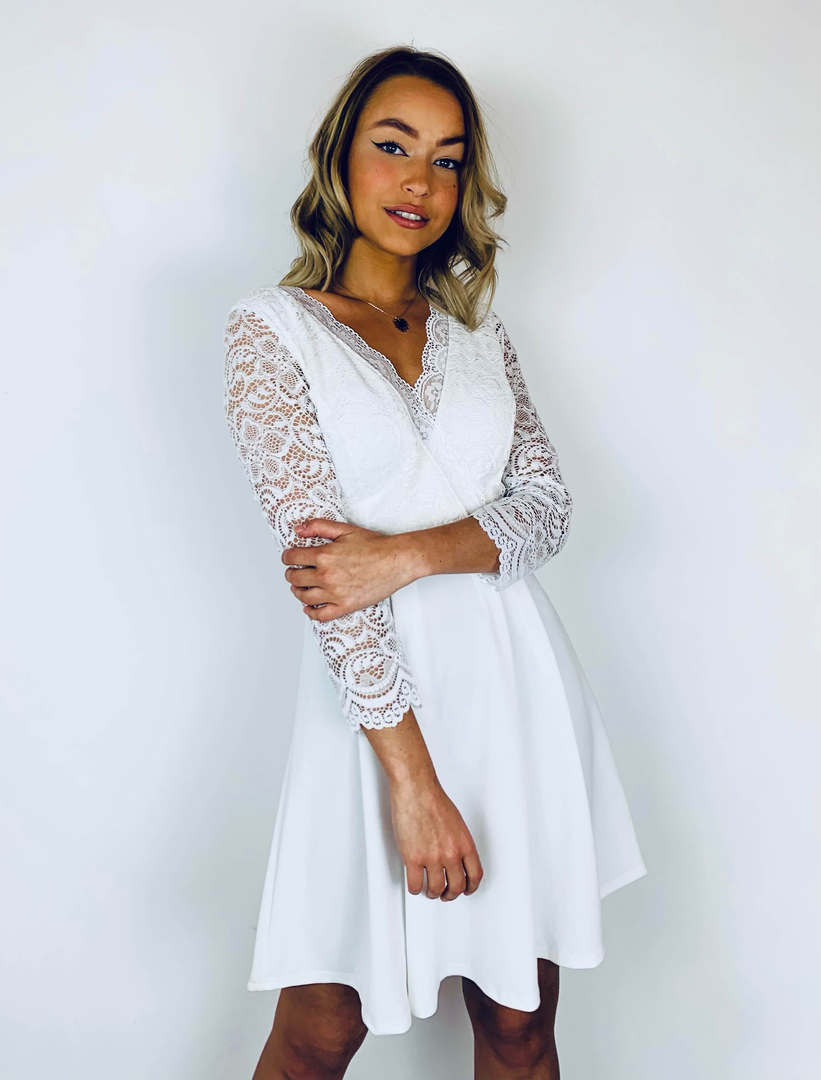 Robe blanche - CLARA