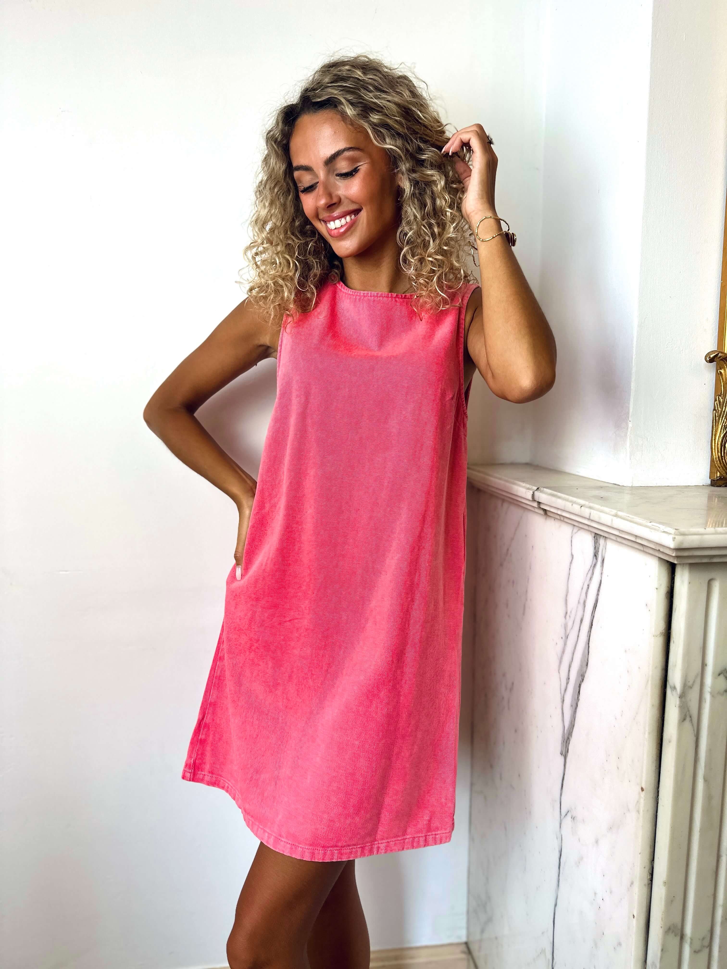 Robe rose - ISSA