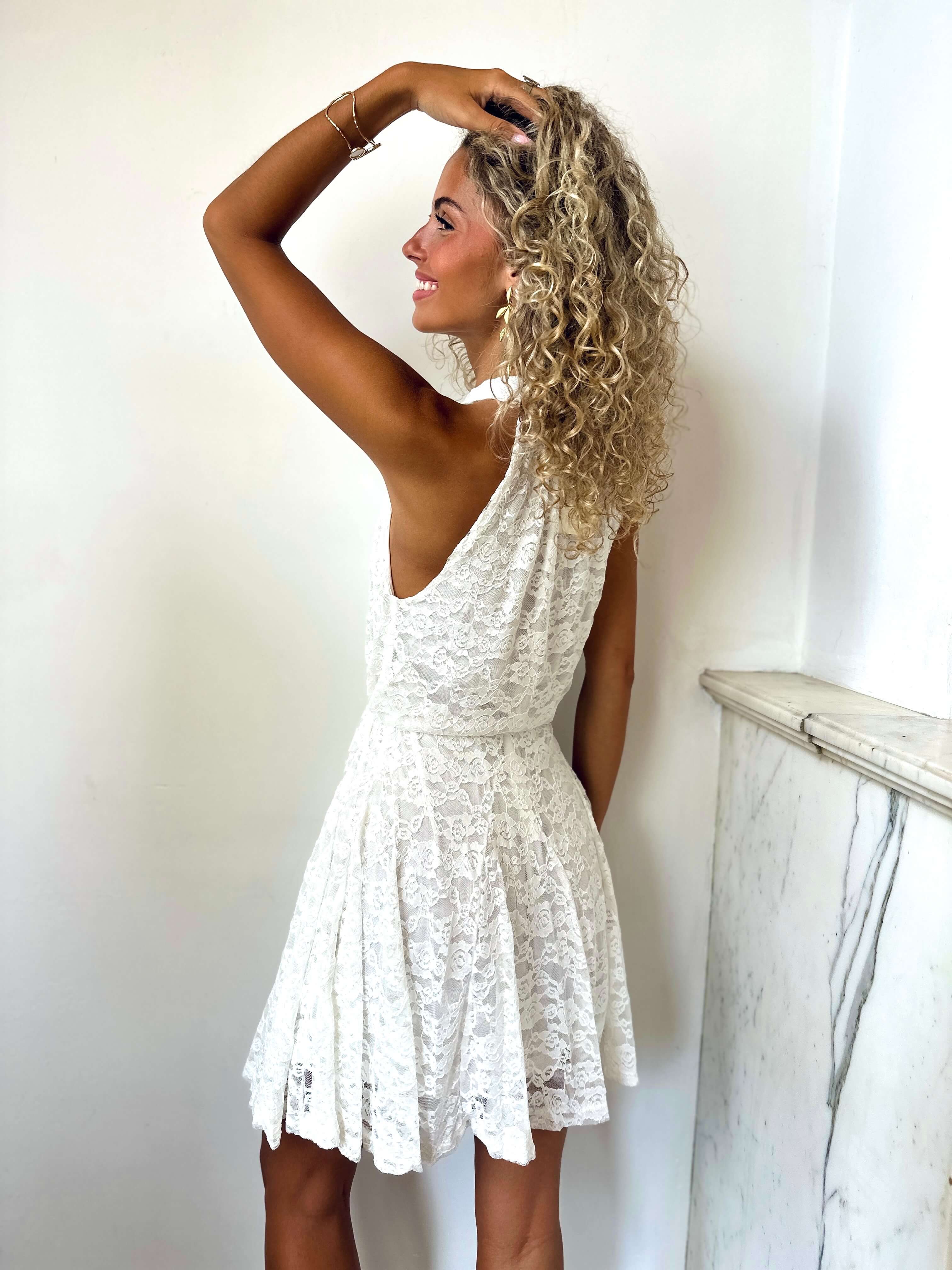 Robe en dentelle - LEONIE