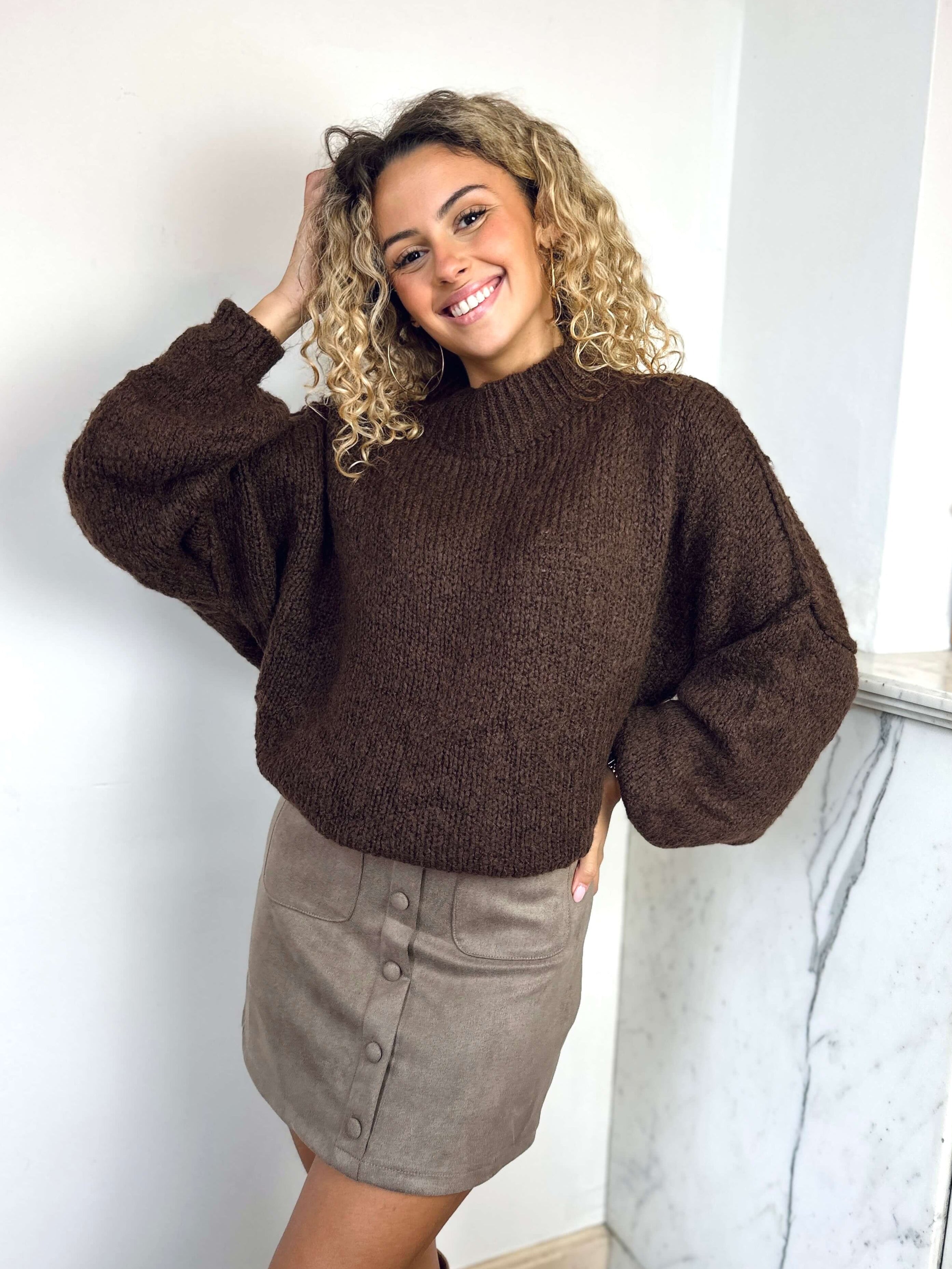 Pull marron - LOLA
