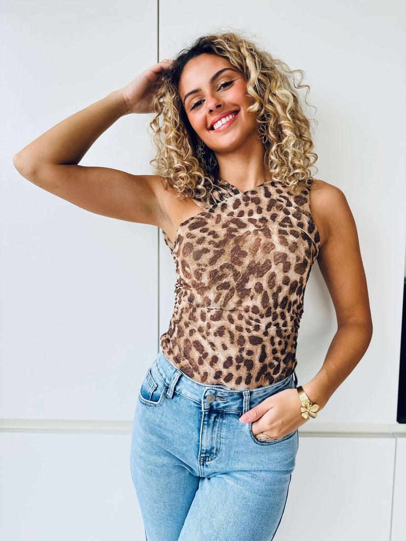 Body - JULIA