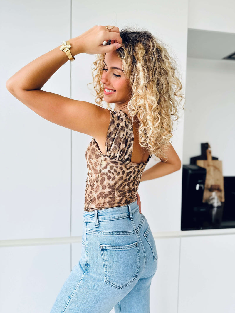 Body - JULIA