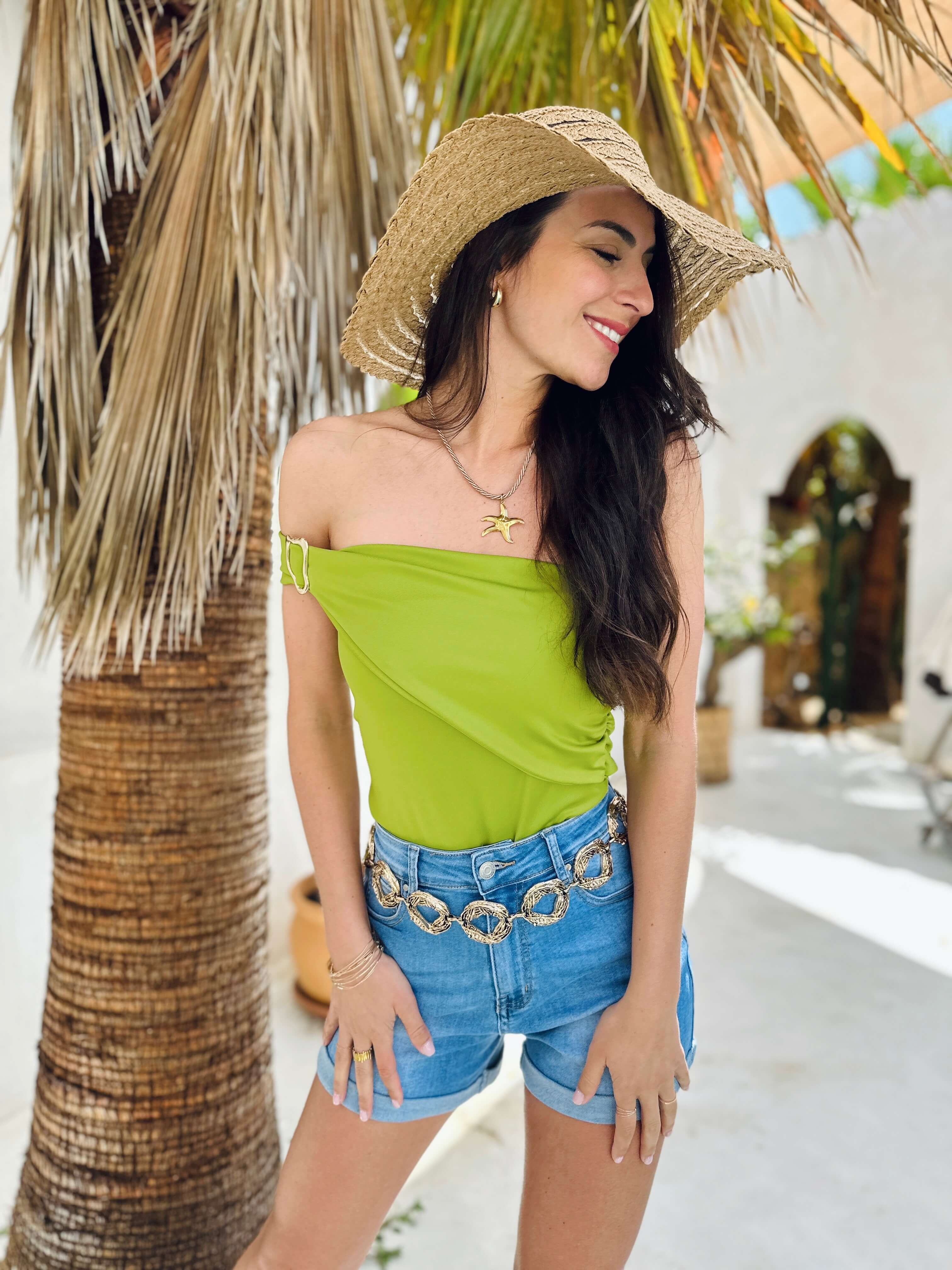 Body - CLARA