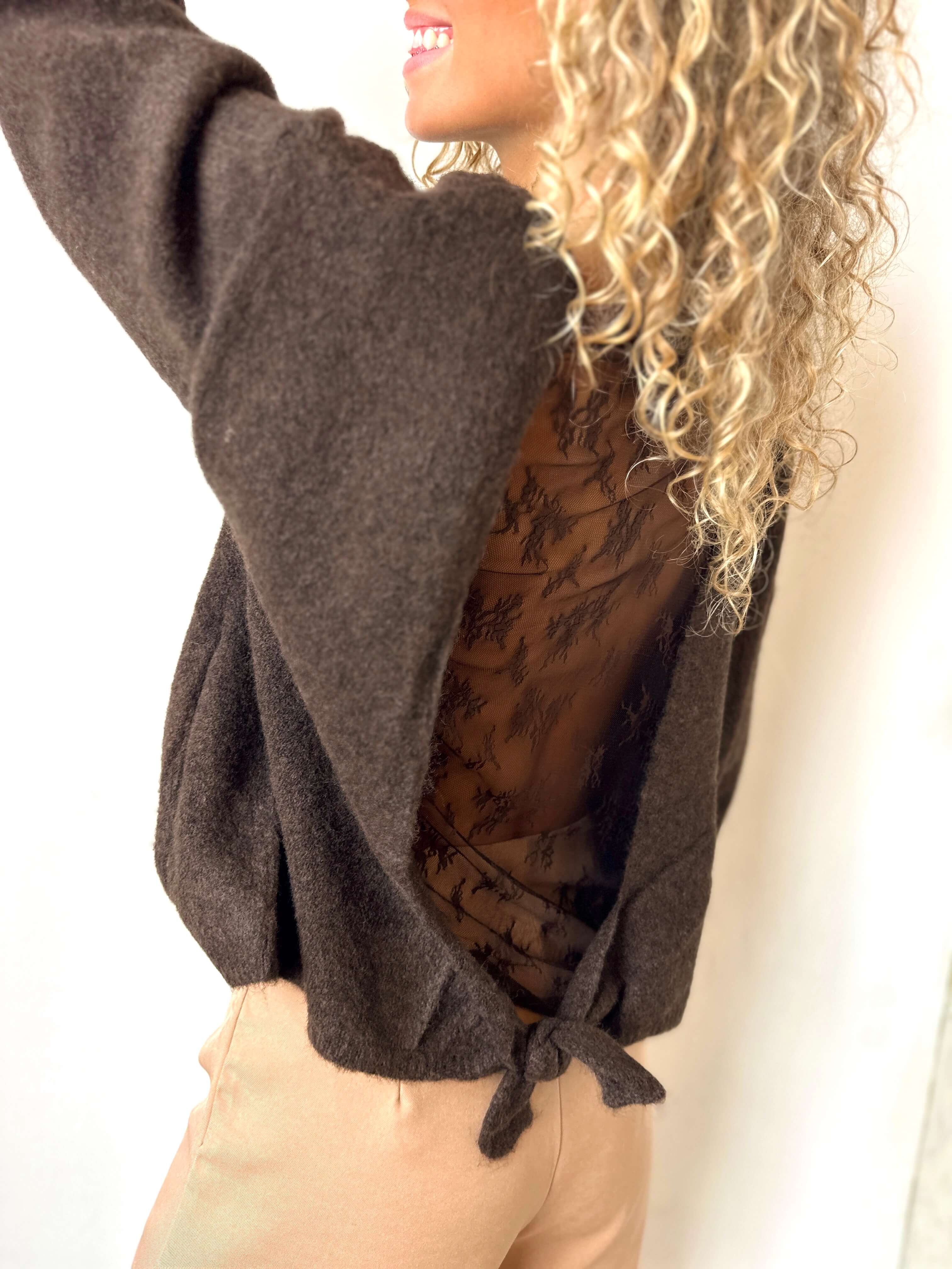 Pull chocolat - CLEA