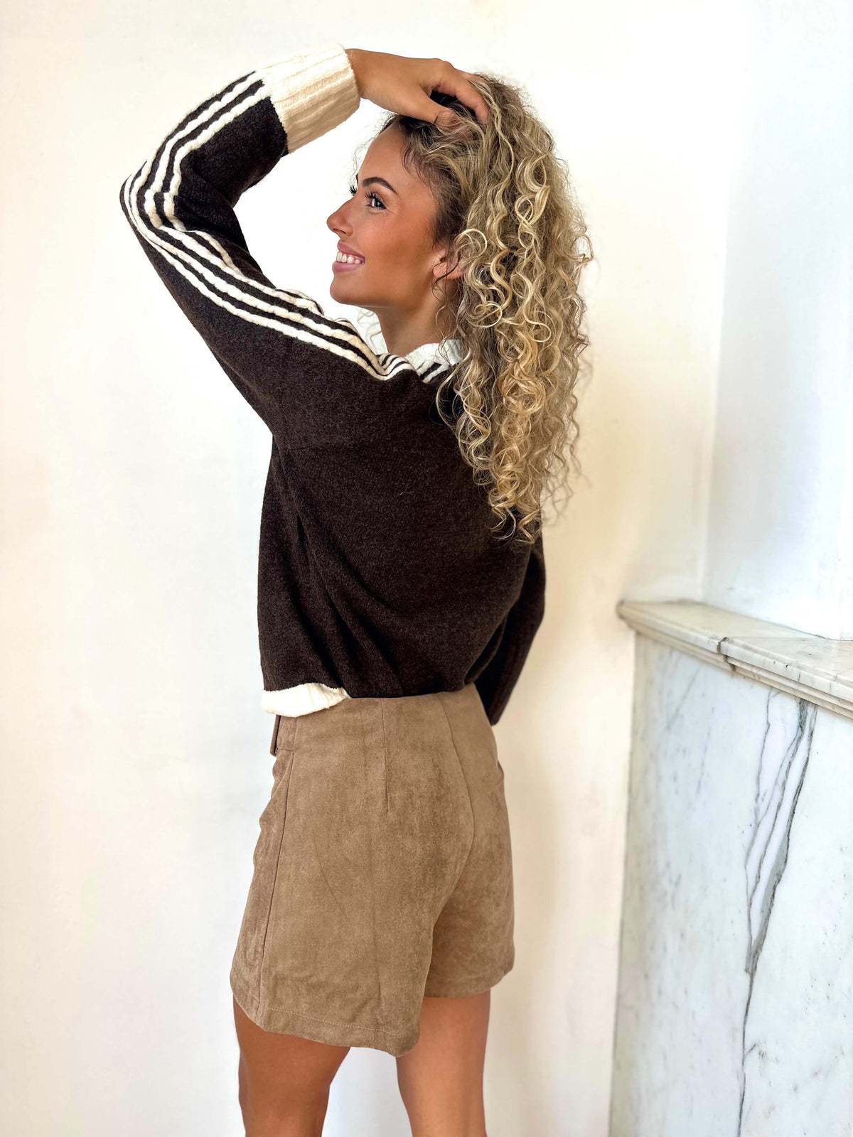 Pull chocolat - ICONIC