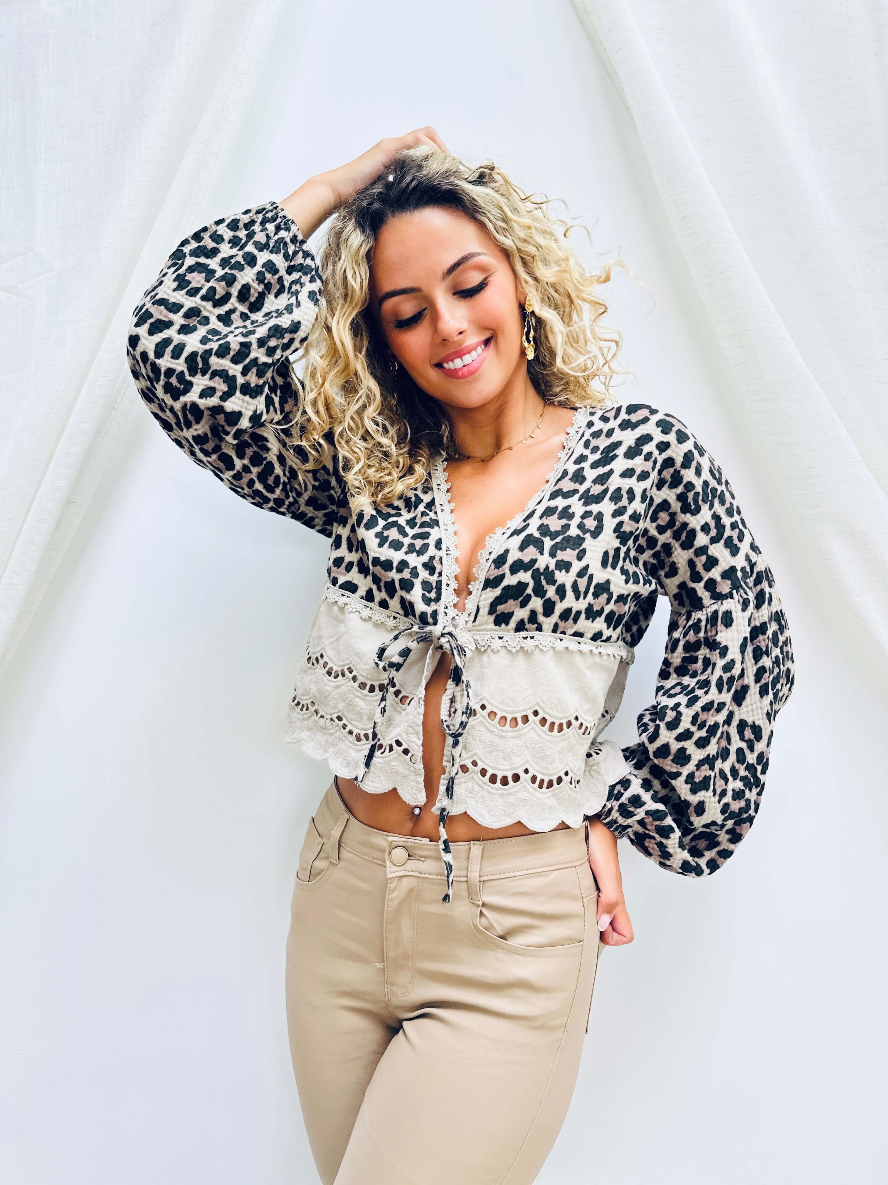 Blouse - LEO