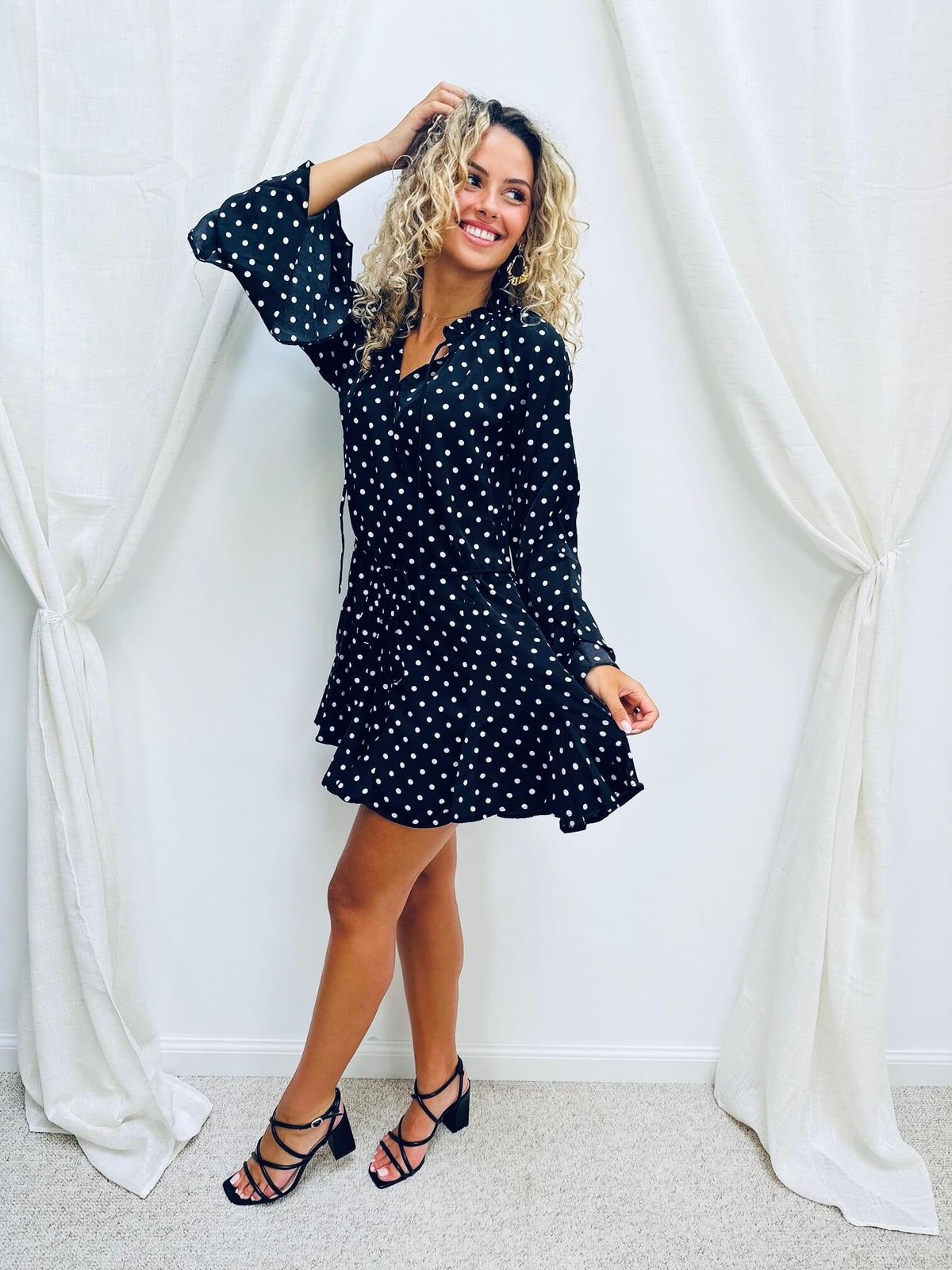 Robe Amandine main image 1