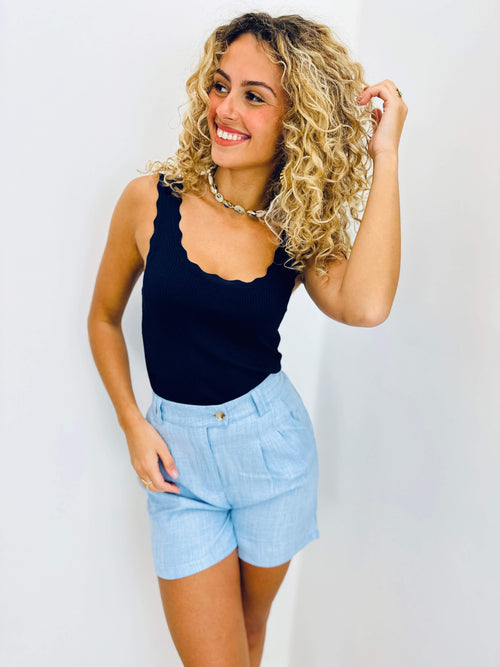 Short - LINA