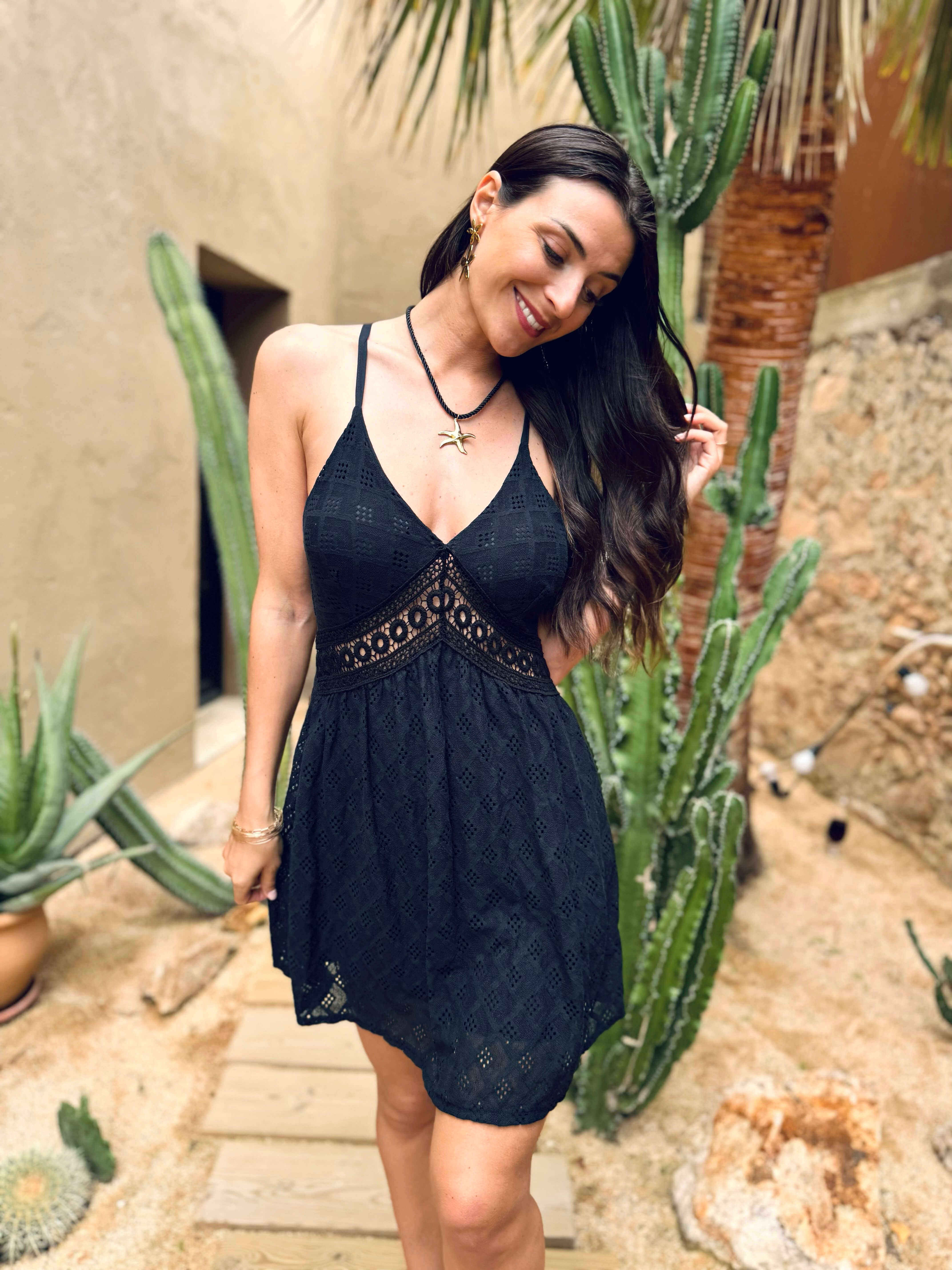 Robe noir crochet - EVA