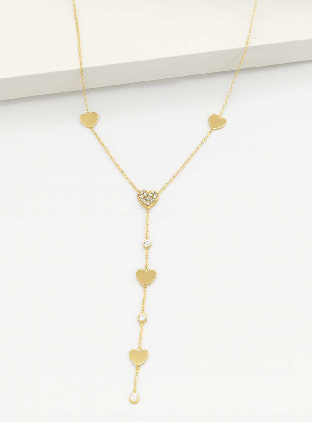 Collar dorado - LOVE